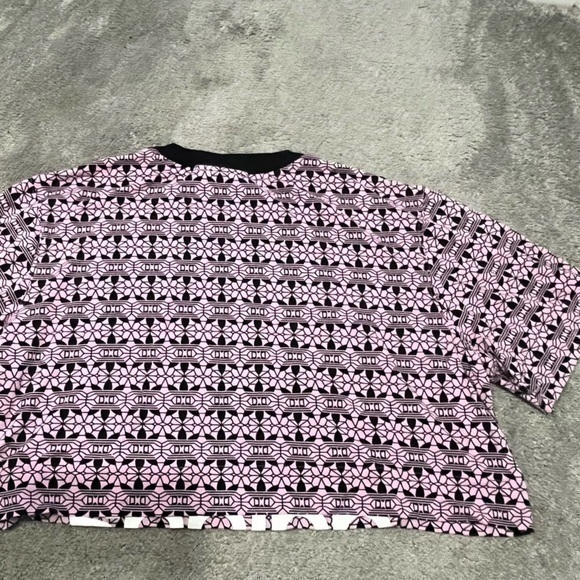 ADIDAS | Crop athletic trefoil geometric graphic tee pink purple - size medium - Picture 6 of 10